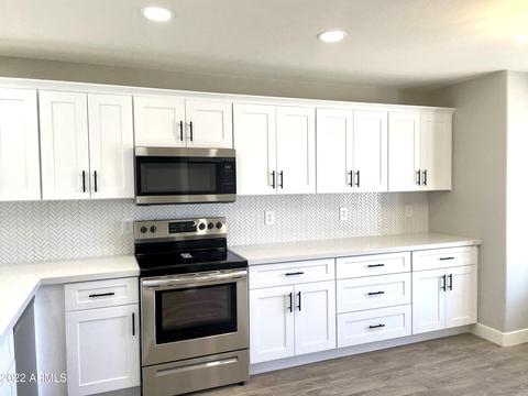 3575 S San Benito Dr, Gilbert, AZ 85297 photo 2