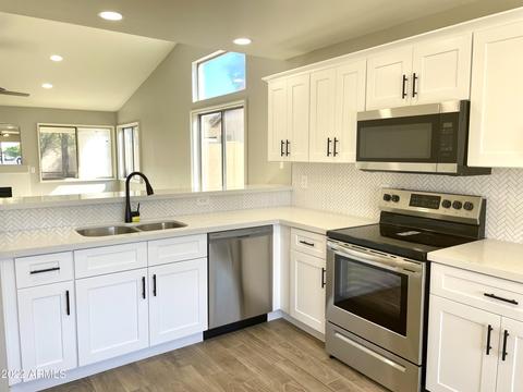 3575 S San Benito Dr, Gilbert, AZ 85297 photo 3