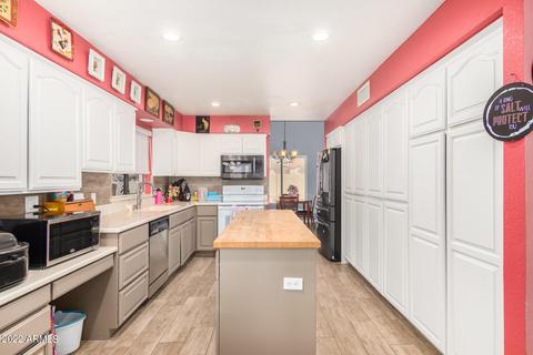 5928 E Fox Cir, Mesa, AZ 85205 photo 9
