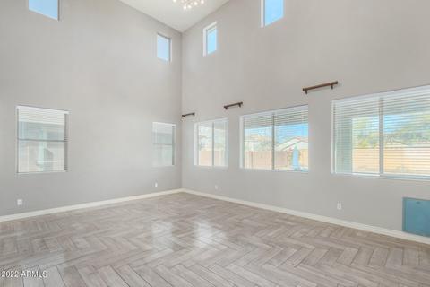 724 E Raven Way, Gilbert, AZ 85297 photo 8