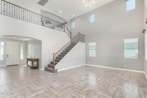 724 E Raven Way, Gilbert, AZ 85297 photo 5