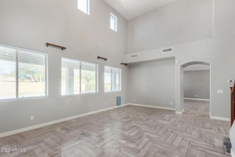 724 E Raven Way, Gilbert, AZ 85297 photo 7