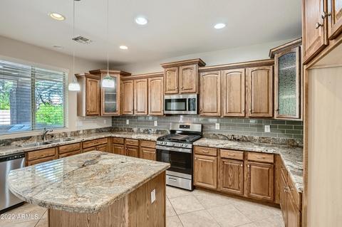 2702 E Canyon Creek Dr, Gilbert, AZ 85295 photo 11