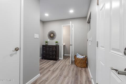 4647 E Cheery Lynn Rd, Phoenix, AZ 85018 photo 36