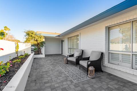 4647 E Cheery Lynn Rd, Phoenix, AZ 85018 photo 9