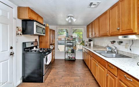 501 E Narramore Ave, Buckeye, AZ 85326 photo 8