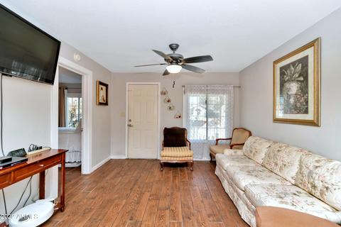 501 E Narramore Ave, Buckeye, AZ 85326 photo 2