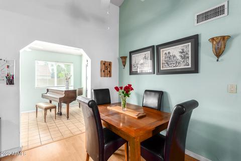 1529 E Divot Dr E, Tempe, AZ 85283 photo 9