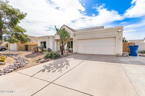 1529 E Divot Dr E, Tempe, AZ 85283 photo 3