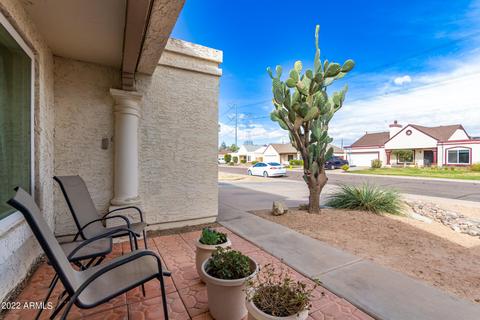 1529 E Divot Dr E, Tempe, AZ 85283 photo 5