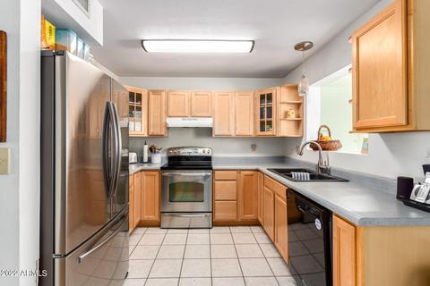 1529 E Divot Dr E, Tempe, AZ 85283 photo 11