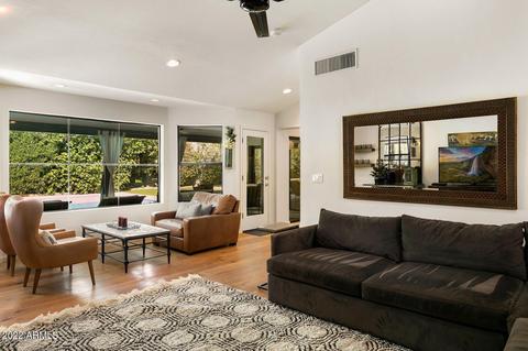 2601 E Sahuaro Dr, Phoenix, AZ 85028 photo 9