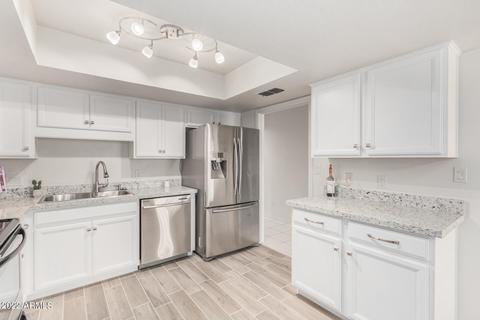 8231 N 21st Dr #E105, Phoenix, AZ 85021 photo 9