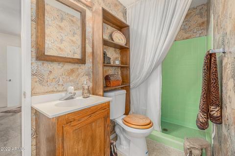3913 W Edgemont Ave, Phoenix, AZ 85009 photo 13