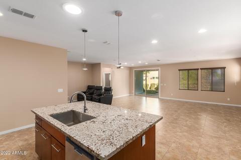 1734 E Lafayette Ct, Gilbert, AZ 85298 photo 5