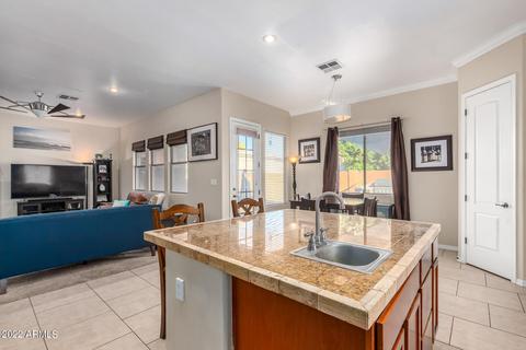 1534 E Kings Ct, Gilbert, AZ 85234 photo 12