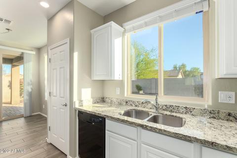 2145 E Aire Libre Ave, Phoenix, AZ 85022 photo 21