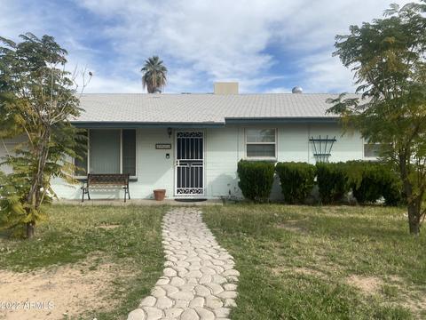 1913 N 48th Pl, Phoenix, AZ 85008 photo 1