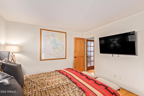 3049 E Clarendon Ave, Phoenix, AZ 85016 photo 14