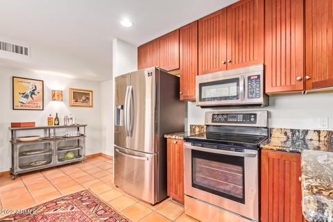 3049 E Clarendon Ave, Phoenix, AZ 85016 photo 10