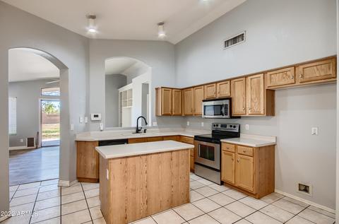1359 S Porter St, Gilbert, AZ 85296 photo 10