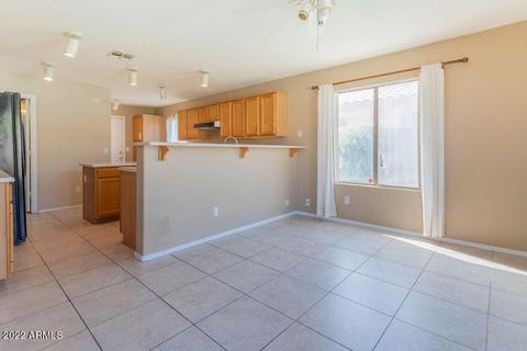 4734 E Summerhaven Dr, Phoenix, AZ 85044 photo 6