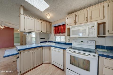 4273 N Plaza Dr, Apache Junction, AZ 85120 photo 8