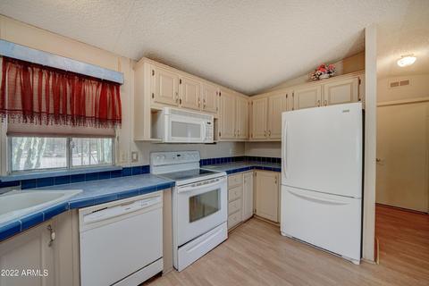 4273 N Plaza Dr, Apache Junction, AZ 85120 photo 9