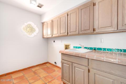 2201 E Mountain View Rd, Phoenix, AZ 85028 photo 13