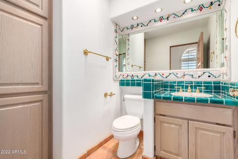 2201 E Mountain View Rd, Phoenix, AZ 85028 photo 28