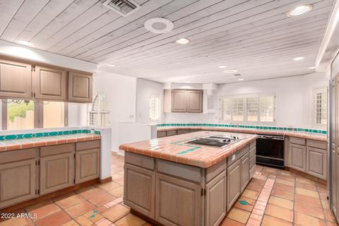 2201 E Mountain View Rd, Phoenix, AZ 85028 photo 11