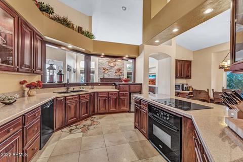 1849 E Willow Tree Ct, Gilbert, AZ 85234 photo 14