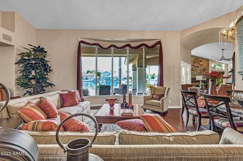 1849 E Willow Tree Ct, Gilbert, AZ 85234 photo 9