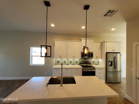 434 S Cedar Dr, Apache Junction, AZ 85120 photo 3