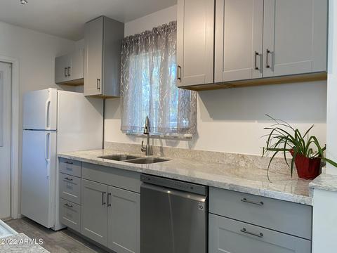 112 E Carter Rd, Phoenix, AZ 85042 photo 6