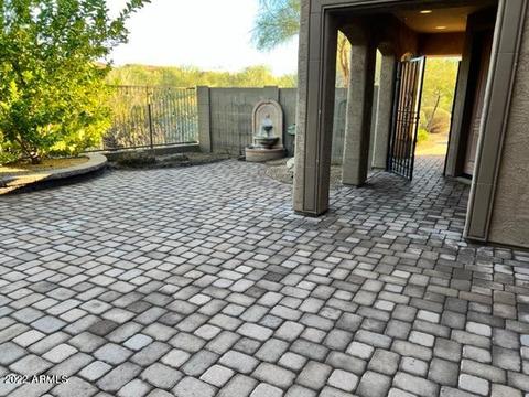 3620 E Salter Dr, Phoenix, AZ 85050 photo 4