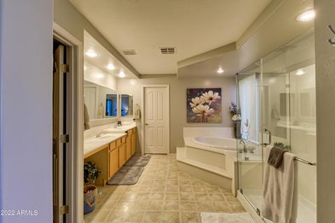3953 E Latham Way, Gilbert, AZ 85297 photo 24