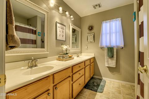 3953 E Latham Way, Gilbert, AZ 85297 photo 31