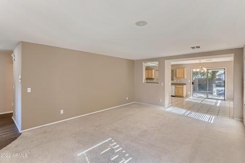9017 S 11th Pl, Phoenix, AZ 85042 photo 6