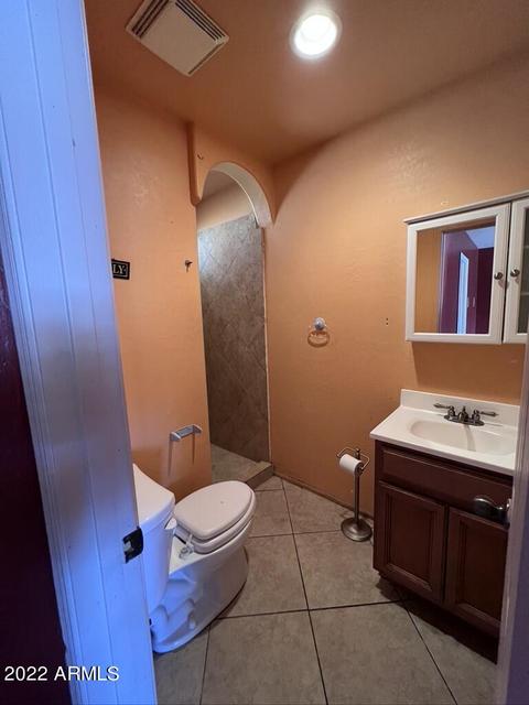 302 E Desert Dr, Phoenix, AZ 85042 photo 6