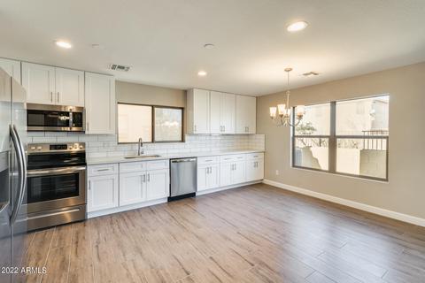 730 E Michigan Ave, Phoenix, AZ 85022 photo 8