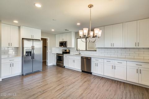 730 E Michigan Ave, Phoenix, AZ 85022 photo 10