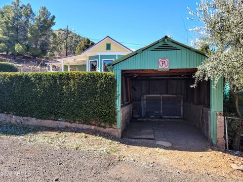 411 Roberts Ave, Bisbee, AZ 85603 photo 3