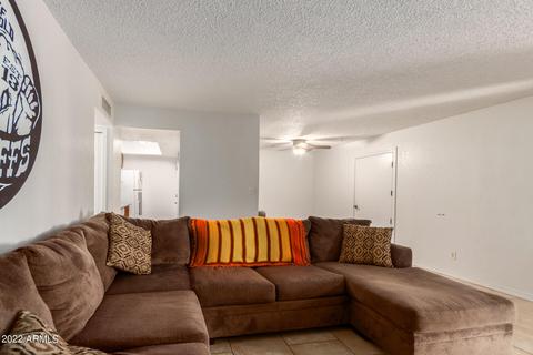 523 E Royal Palms Dr, Mesa, AZ 85203 photo 4