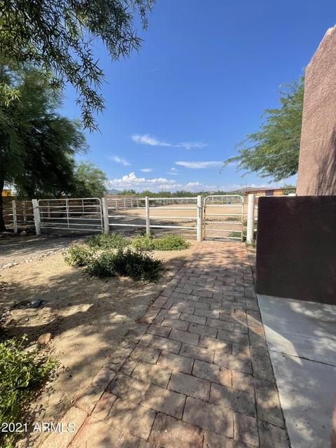 39111 N 10th St, Phoenix, AZ 85086 photo 5