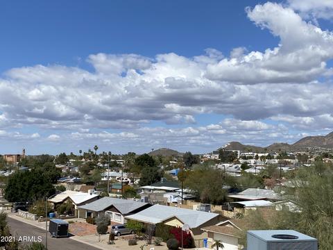 1027 E Seldon Ln, Phoenix, AZ 85020 photo 1