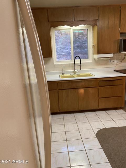 1027 E Seldon Ln, Phoenix, AZ 85020 photo 12