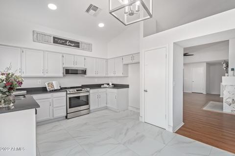 4060 E Mountain Vista Dr, Phoenix, AZ 85048 photo 3