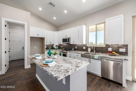 2523 W Whiteley St, Apache Junction, AZ 85120 photo 12