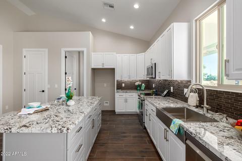 2523 W Whiteley St, Apache Junction, AZ 85120 photo 13